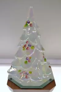 Fenton TREE Opal Irid HOLIDAY BERRIES 5563QS NIB FREE SHIP - Picture 1 of 3