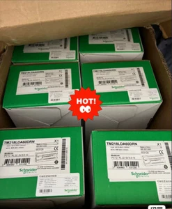 TM218LDA60DRN New In Box 1PCS Free Fast Shipping - Zdjęcie 1 z 2