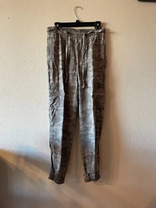 American Eagle Damen Hose Größe Small verwaschen grün Tarnmuster Jogginghose Kordelzug - Bild 1 von 15