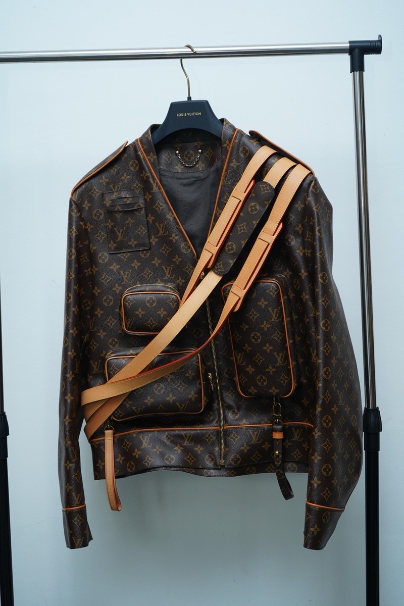 Louis Vuitton Regular Size Coats, Jackets & Vests Leather Louis Vuitton Regular Size Coats, Jackets & Vests Leather
