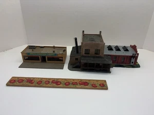 Edificios a escala Ho. Fábrica y tienda de muebles. Lote 5 - Imagen 1 de 5