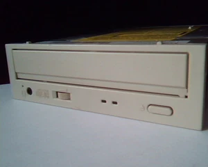 CD Drive Matsushita LF-1094C May 1996 CD2030 184691-201 rev A - Picture 1 of 5