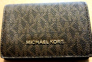 Michael Kors Btown Signature Leather Cardholder 4x3 - Picture 1 of 6