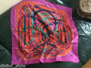 2011 CHIC ICONIC Sold Out MOST WANTED & RECOGNIZABLE "Cavalcadour" silk scarf - Picture 1 of 11