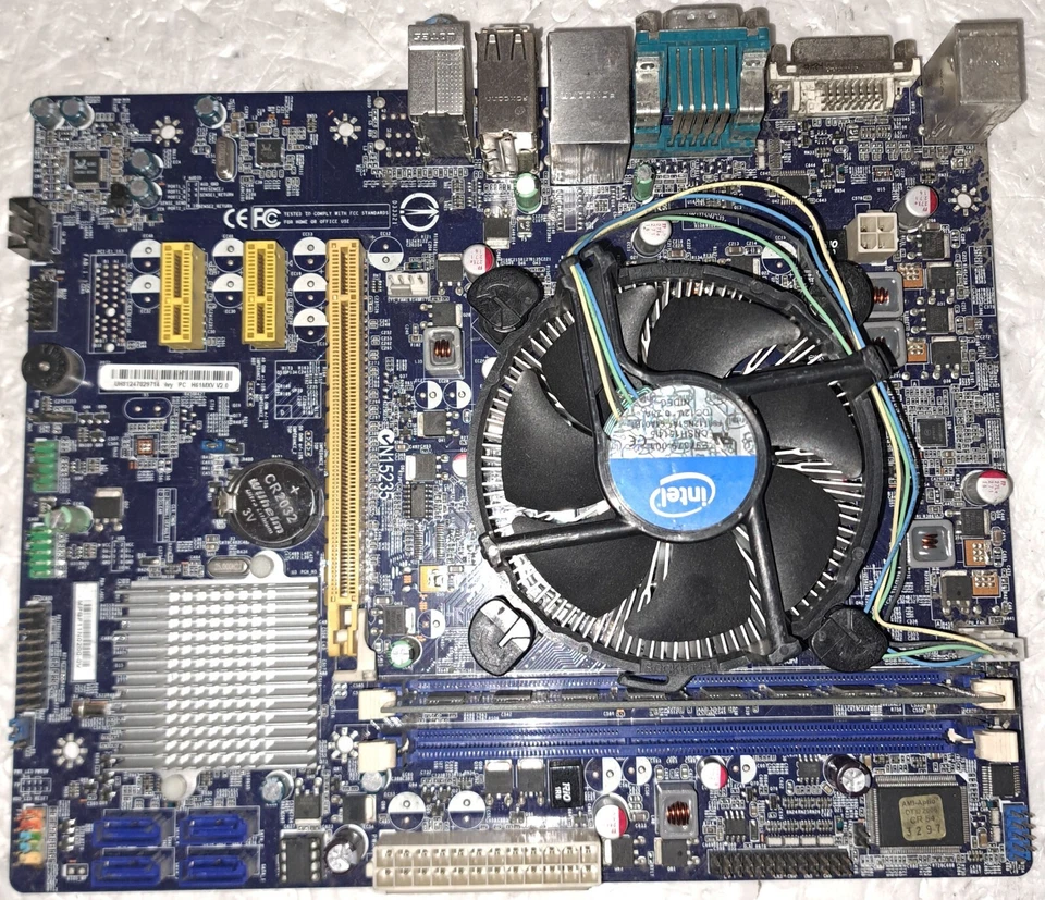 Scheda Madre Foxconn H61MXV con CPU Core I3 e Ram - Immagine 1 di 1