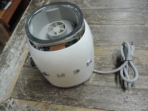 SMEG BLENDER  BLF01WHUS - Tested - working  -BASE ONLY- - Picture 1 of 10