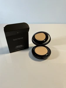 Laura Mercier Smooth Finish Foundation SPF 20 UVB/UVA Powder 01 1N1- Size 0.3 oz - Picture 1 of 9