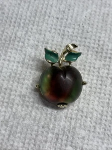 Österreichische Milchglas Pfirsich Apfel Obst Österreich Anstecknadel Brosche - Bild 1 von 4