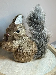 Gray Squirrel Straw & Faux Fur Hanging Ornaments Holiday Tree Christmas - Picture 1 of 7