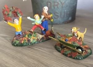 Dept 56 "Harvest Yard Fun" #56.55258 The Original Snow Village Halloween 2004 - Imagen 1 de 14
