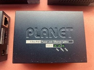 Planet POE-172S Ultra PoE Splitter no cabling - Picture 1 of 6