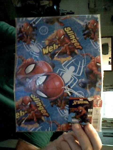 MARVEL SPIDERMAN GIFT WRAPPING PAPER 2 SHEETS BIRTHDAY CHRISTMAS PRESENTS - Image 1 of 1