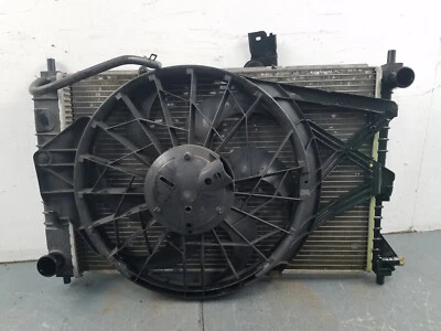 Conjunto de radiador/ventilador Ford Mustang Cobra SVT 1997 #93915 G2 Foto 1 de 4