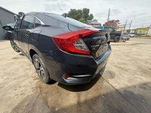 2016 2017 2018 2019 2020 2021 Honda Civic Sedan Driver LH Outer Tail Light OEM - Picture 1 of 3