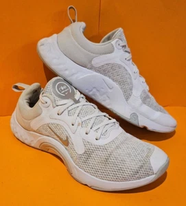 NIKE Renew In Season TR 11 DA1349 101 Womens Shoes Sneakers US7 UK4.5 Grey White - Picture 1 of 7