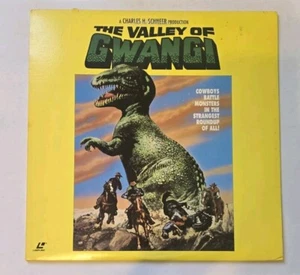 The Valley Of Gwangi Ray Harryhausen 1969 Laserdisc - Picture 1 of 4