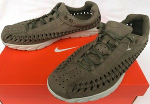 nike mayfly premium triple white