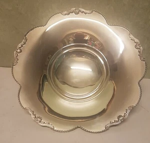 CESTELLO CESELLATA A MANO BAGNO ARGENTO originale Artigianale DIAMETRO 30CM - Foto 1 di 1