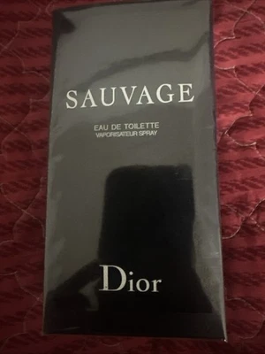 Dior Sauvage Eau de Parfum Vaporizador Spray 3.4 oz/100 ml Foto 1 de 2