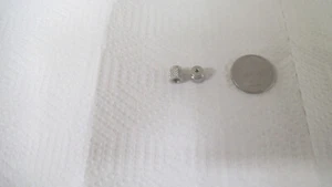 Qty of 2 pcs Swagelok Stainless knurled nuts for 1/16 tubing - Picture 1 of 1