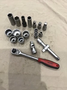 Teng Tools 1/2” Square Drive Ratchet & Various Sockets Etc CR-v - Picture 1 of 8