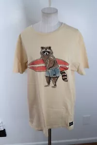 Picture T Shirt Mens XL Short Beige Casual Organic Cotton Crew Neck Surf Racoon - Picture 1 of 6