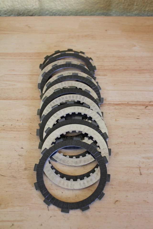 2000 - 2003 Honda cr125r clutch pack - Image 1 of 1