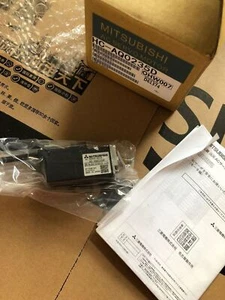New Mitsubishi SERVO MOTOR HC-AQ0235D Free Shipping - Picture 1 of 2