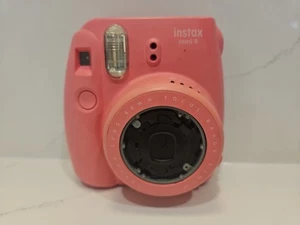 Flamingo Pink Fujifilm Fuji Instax Mini 9 Instant Photos Films Polaroid Camera - Picture 1 of 5