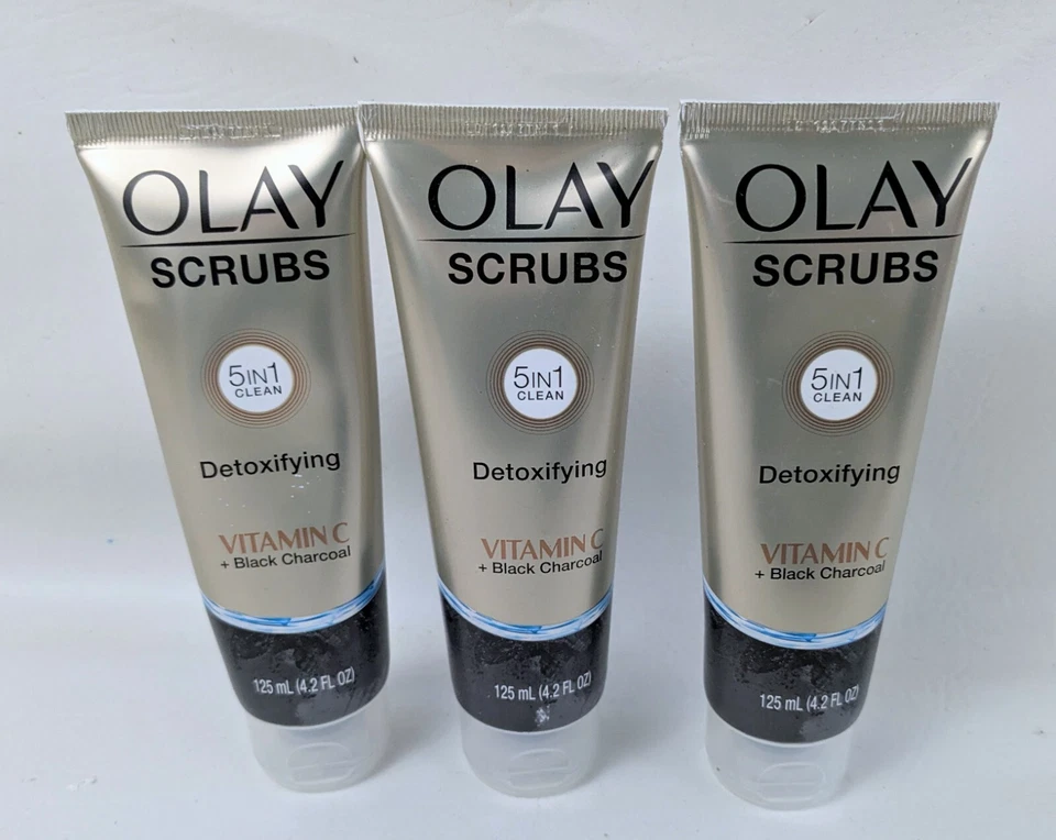 3~OLAY SCRUBS Detoxifying Face Scrub 5In1 Clean Vitamin C+Black Charcoal VHTF - Image 1 of 4