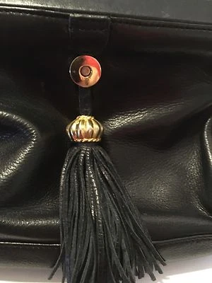 BOLSO ALBERT NIPON CUERO SUAVE ORO BORLAS Foto 1 de 4