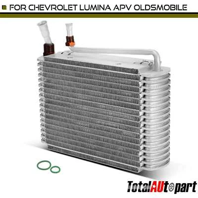 Núcleo evaporador de aire acondicionado para Chevrolet Lumina APV Oldsmobile Silhouette Pontiac delantero Foto 1 de 4