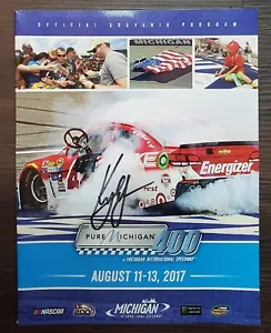 Kyle Larson #42 Target 2017 Nascar Cup 3rd Michigan Win in a Row Signed Program - Picture 1 of 6
