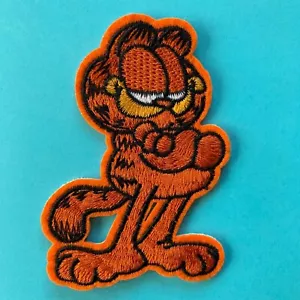 GARFIELD PERSONAGGIO RICAMATO APPLIQUE TOPPA CUCIRE FERRO SU # - Foto 1 di 1