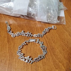 Bracelet Jewelry Lot Of 40 Metal Magnetic Clip Charm Faith Religious - Picture 1 of 2