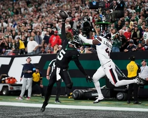 Foto de fútbol americano de la NFL Garrett Wilson One Handed Catch Touchdown New York Jets 8x10 - Imagen 1 de 1