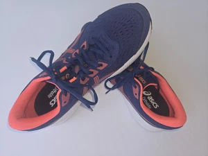 Asics womans tennis shoes Size 11 ortholite - Picture 1 of 8