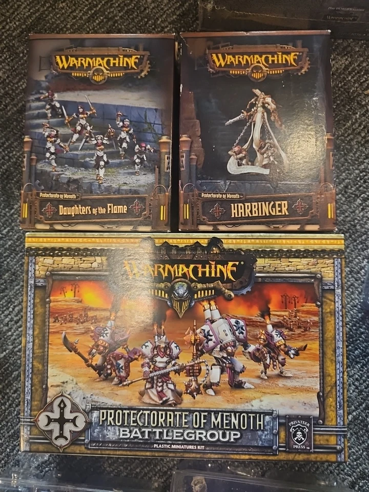 Warmachine Menoth Set: Battle Group, Harbinger, Daughters Of Flame Foto 1 de 1