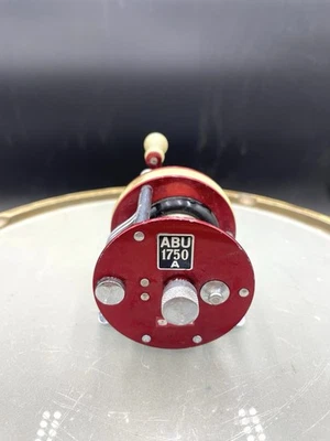 Carrete de pesca Abu Garcia 1750A vintage hecho en Suecia, rojo en muy buen estado Foto 1 de 4