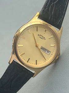 Orologio da polso uomo 2000 vintage calendario rotante. Funzionante. Ottimo. Oro/Bianco - Foto 1 di 8