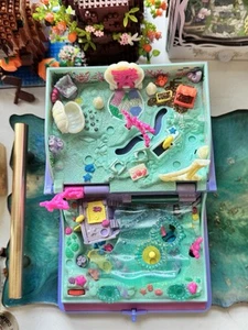 Vintage Polly Pocket Mermaid Adventure Storybook Great Condition *READ DES.* - Picture 1 of 12