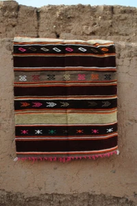 Authentic Berber Kilim Rug 5x3 ft – Handmade Moroccan Wool Flat-Weave Carpet - Picture 1 of 4