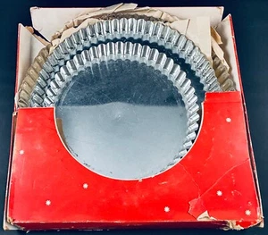 3 VTG GOBEL FRENCH TIN QUICHE TART PANS REMOVABLE BOTTOMS FLUTED & BOX FRANCE - Picture 1 of 4