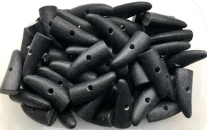 Large 50mm Black Flecked Imitation Horn Tooth Toggle Toggles Buttons (12) - Picture 1 of 2