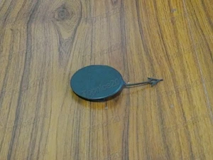Parachoques delantero gancho de remolque tapa de ojo cubierta de remolque sin pintar para Chevrolet Malibu 2013-2015 - Imagen 1 de 2