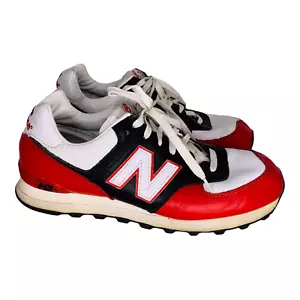 New Balance 574 Laufschuhe Freizeitschuhe Herren US 9,5 rot weiß schwarz M574LKR - Bild 1 von 7