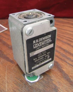 R.B.Denison Limit Switch Body Loxswitch  600v Pilot Duty C2-NW - Picture 1 of 4
