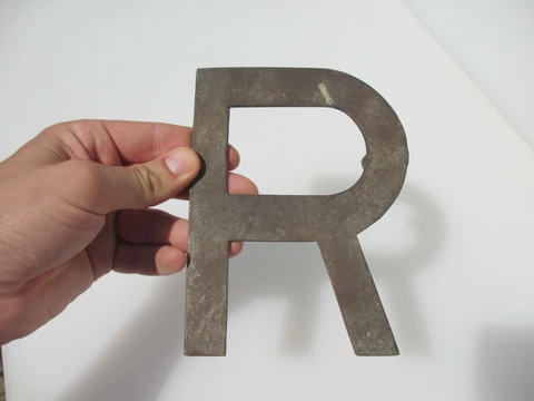 Vintage Brass Shop Letter Initial Sign Plaque Letter "R" Antique Old 6.25"H Cover
