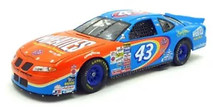Hot Wheels 1/24 Scale 28705 - 2000 Pontiac Grand Prix Wheaties #43 - Picture 1 of 5