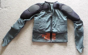 Demon body armor snow or bike shoulders elbows spine S / M good condition - Picture 1 of 7